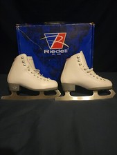 Riedell Pearl Womens Figure Skates J14 Luna Blades Stainless Steel.