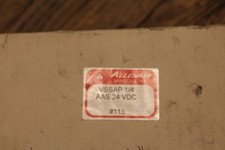 NEW ALLENAIR VSSAP-1/4-AAS 24VDC SOLENOID VALVE VSSAP1/4AAS24VDC