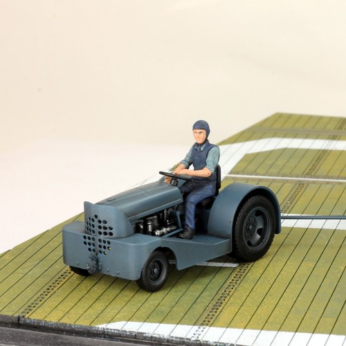 PreSale Set US Navy Pilots & Motor Tug /w Crews WW2 1:48 Pro Built Model - Picture 6 of 11