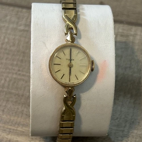 Vintage Timex Womens Goldtone Watch Dainty Party Elastic Band