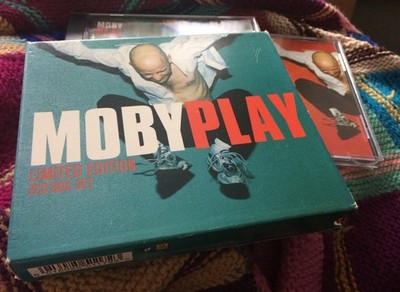 Moby Play Limited Edition 2 CD Box Set With B Sides 1999 Very Good Condition