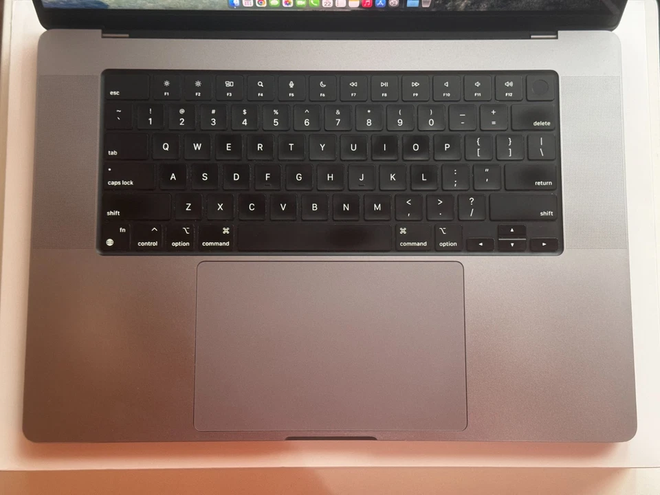 Apple MacBook Pro 16" M2 Max · 32GB · 1TB, foto 2 di 5