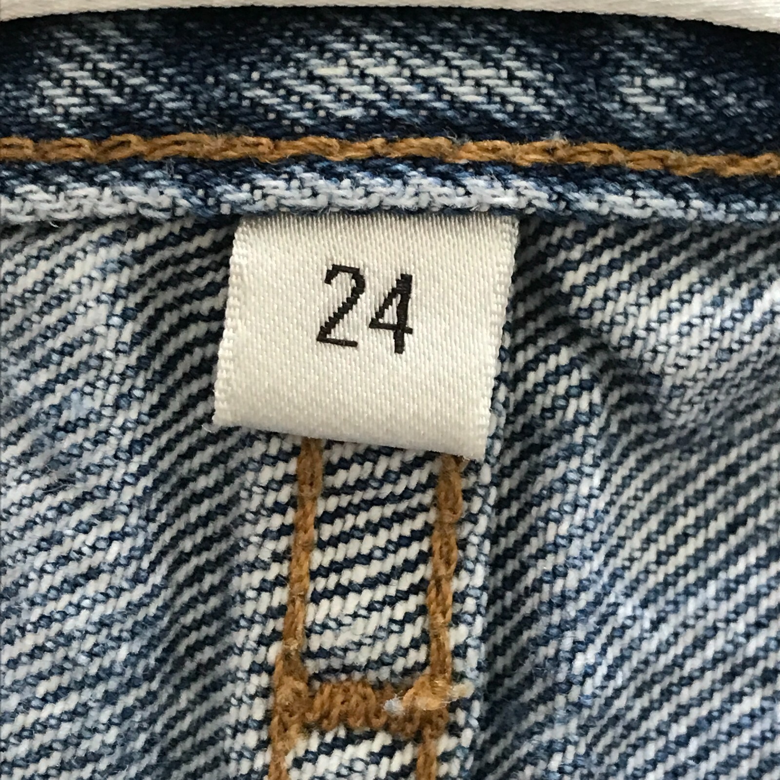 Picture 4 of 14
