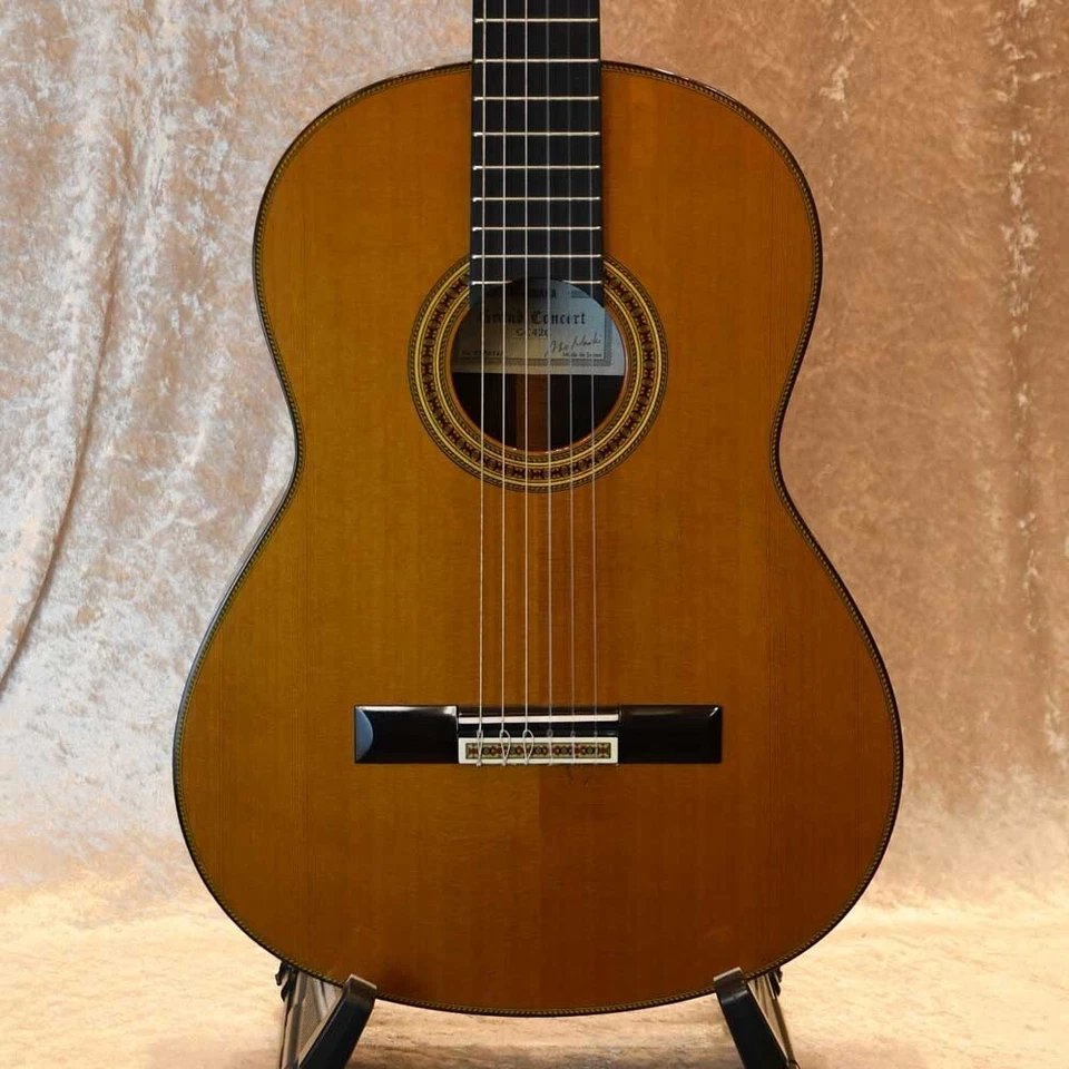 Guitarra Acústica YAMAHA GC42C 6 Cuerdas Marrón Serie Clásica Ébano Japón GC 42C - Imagen 2 de 4