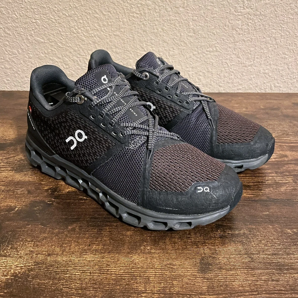 On Cloudstratus OC Running Sneaker Size 6.5 Black Shadow Swiss Engineering