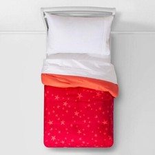 Pillowfort Toddler Seersucker Reversible Comforter Pink Star 42 in X 58 in