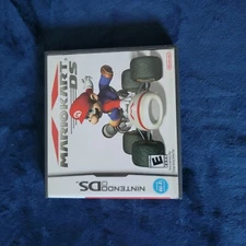 Mario Kart DS (Nintendo DS, 2005) Game Cartridge and case