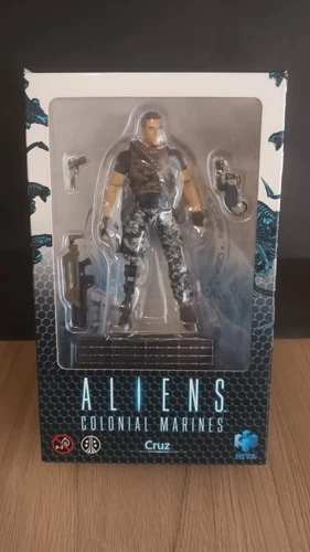 1:18 3.85" HIYA TOYS ALIEN Aliens Colonial MARINES Cruz
