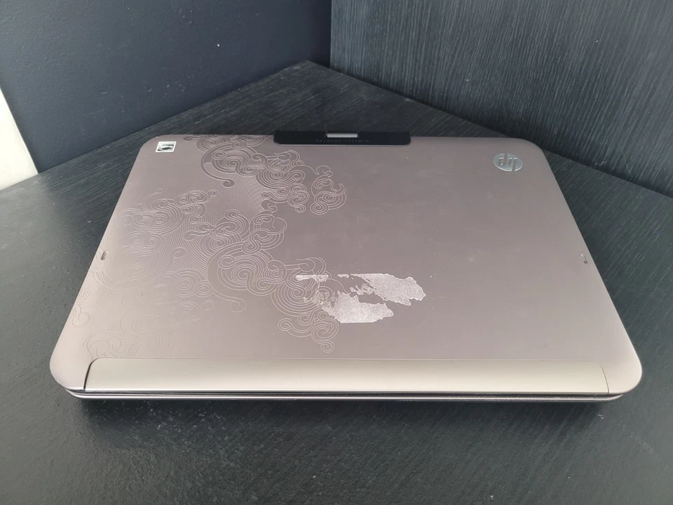 HP TouchSmart tm2 - 1010ea, 2 in 1 Laptop Tablet Tested working READ DESCRIPTION - Image 2 of 4