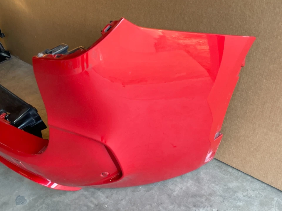 Panel de cubierta de parachoques inferior trasero 15 16 17 18 BMW X5 M Sport F85 con PDC rojo 1621 OEM Foto 2 de 4