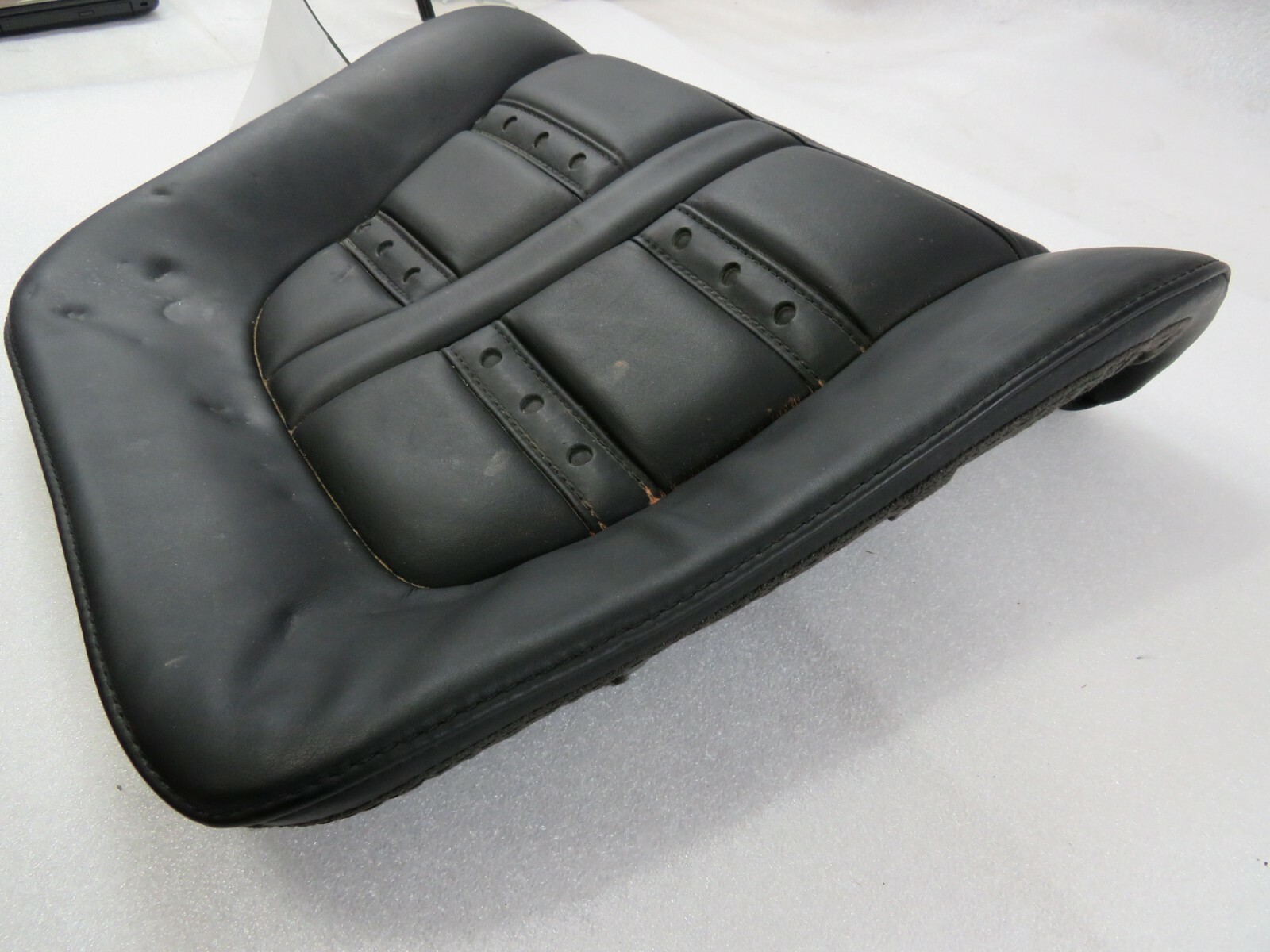 Ferrari California, LH, Rear Seat Bottom, Black, Leather, Used, P/N 83950100