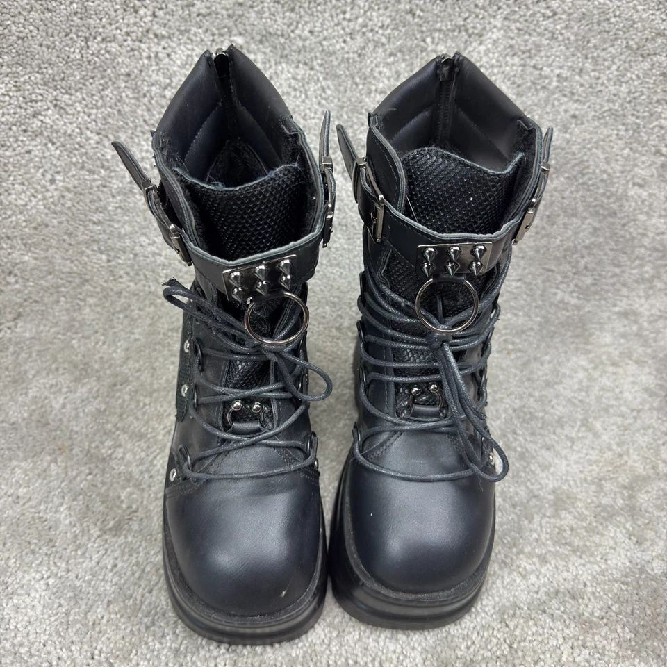 Botas Gruesas Demonia "Estilo" Shaker 60 para Mujer 36EU 5.5/6 EE. UU. Tachonado Gótico Motociclista Foto 3 de 4