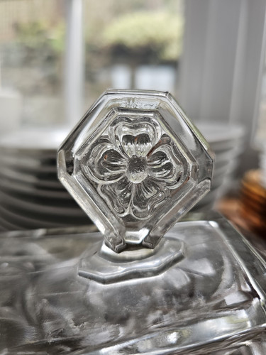 Beautiful Vintage Cheese Or Butter Dish And Lid - Picture 3 of 8