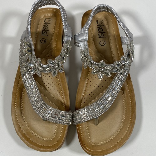 Kelsi Womens Silver Flat Summer Sandals Toe Post Sling Back Size UK 7 - New - Picture 7 of 8