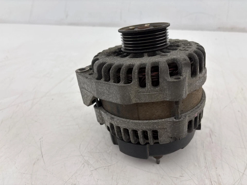 Alternador Chevrolet Tahoe 2007-2014 160 amperios OEM Foto 3 de 4