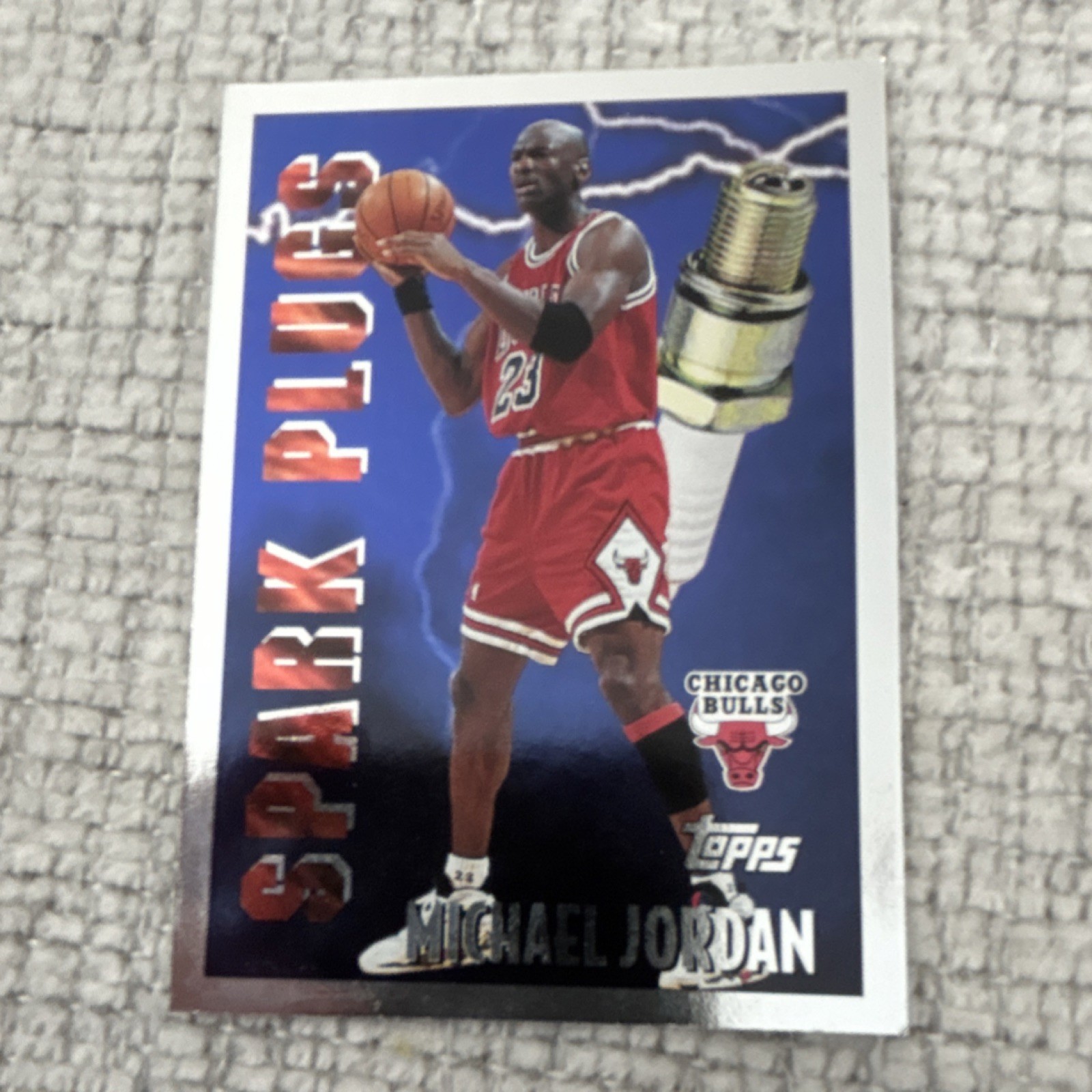 Topps 1995-96 Spark Plugs Insert #SP2 Michael Jordan Chicago Bulls Basketball