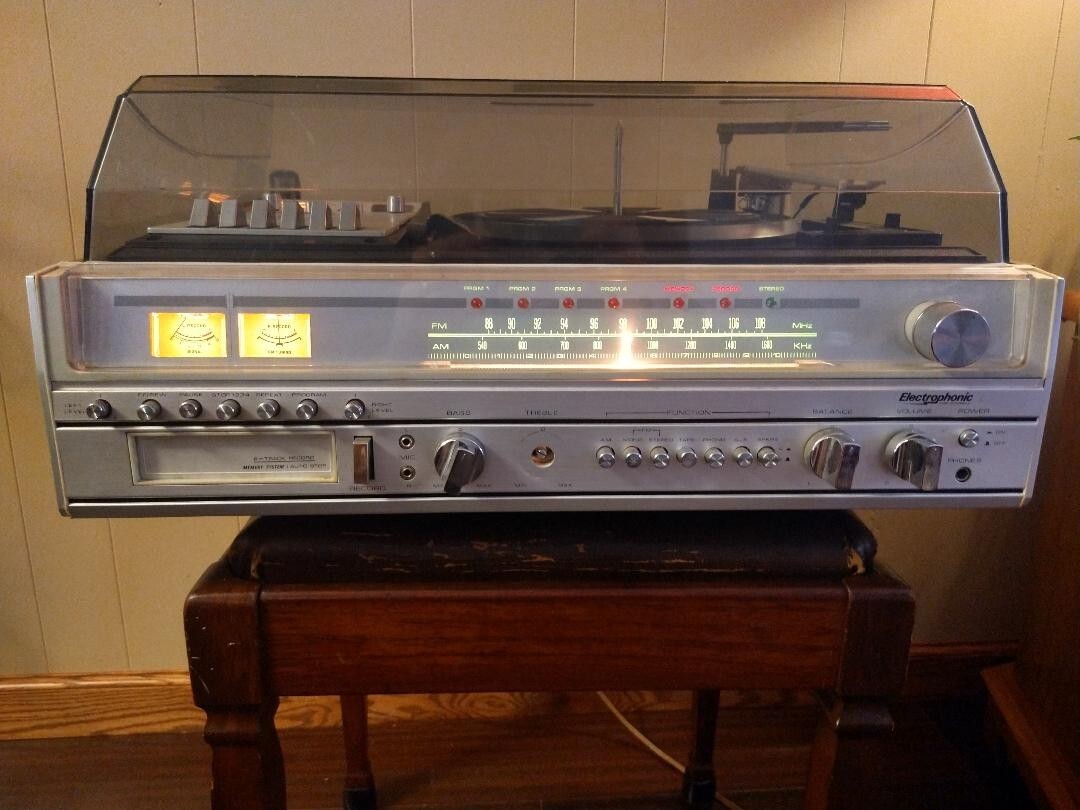 Morse Electrophonics 9360 AM/FM Stereo,Turntable,Cassette,8