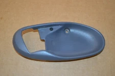 1995-1999 Eclipse Talon Passenger Side Door Handle Bezel Right Rh Interior Oem