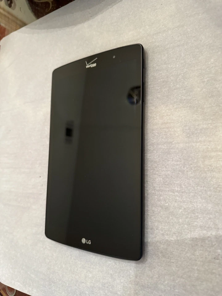 LG G PAD X VK-815 8.3" 16GB Wi-Fi + 4G (Verizon) Unlocked LOT X 10 - Image 3 of 4