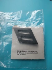 U S Navy E-3 Right Collar Pin- Hat Or Lapel Pin- Dull Finish (24-081)