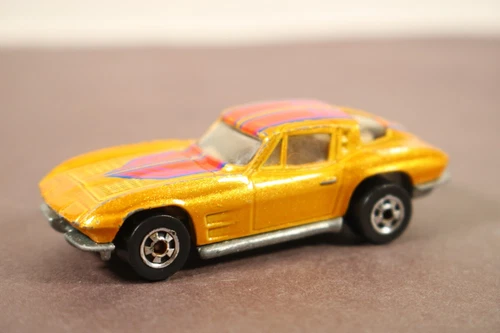 Vintage 1979 Hot Wheels Split Window '63 Corvette Stingray Hi-Rakers HK base