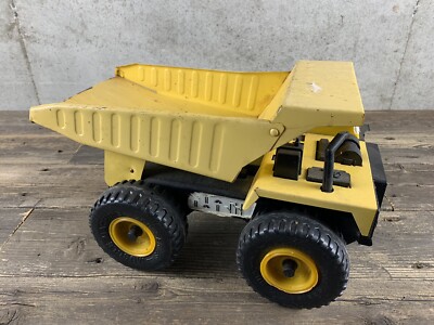Muscle machine 700 toy dumptruck vintage