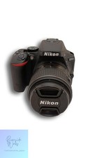 NIKON D5500 Digital DSLR Camera Lens Kit