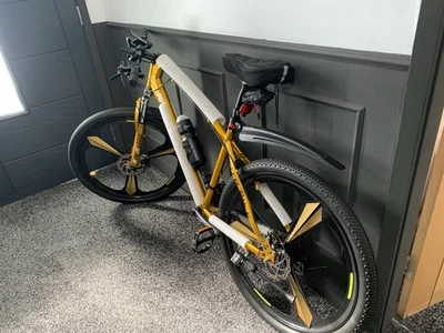 Mountain Bike - Image 1 of 4