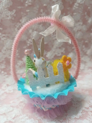 ๐๐ฃ Sweetest Spring Easter Bunny Pink Tulle Basket Assemblage Diorama OOAK! ๐ - Picture 9 of 12
