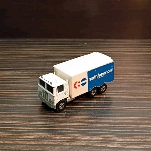Vintage Hot Wheels 1973 Diecast 1/64 North American Van Lines Moving Truck HK