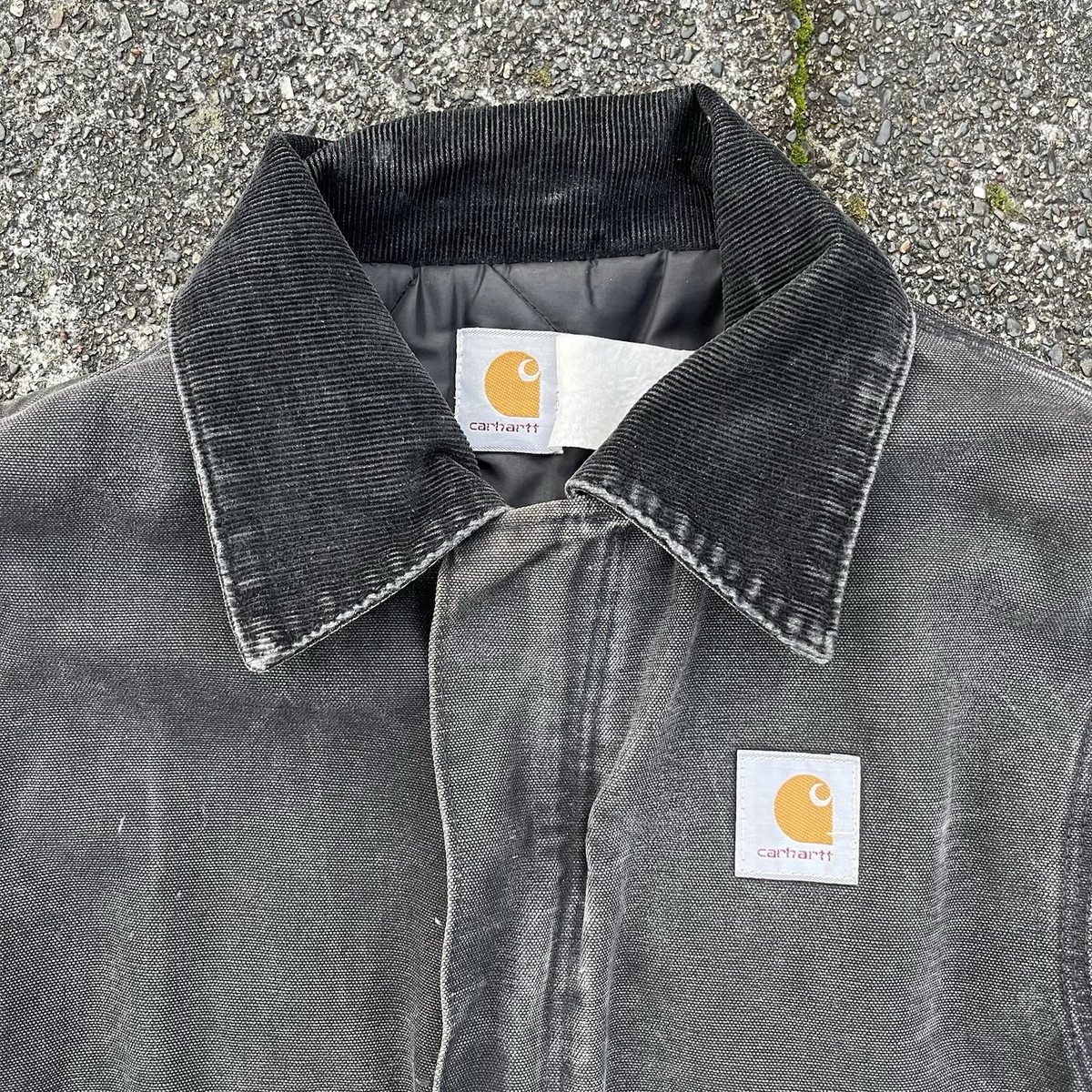 Vintage Carhartt JQ185 Black Arctic jacket size (medium/small 