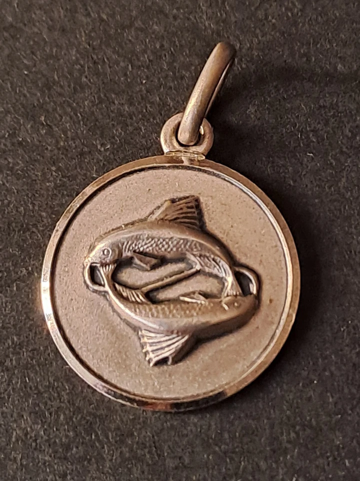 Medaglia Unoaerre Argento 800 Segno Zodiacale Pesci Astrologia Vintage Anni 70 - Immagine 4 di 4