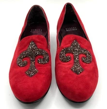 Stuart Weitzman Lys Scarlet Suede Fleur De Lis Red Flats Loafers Size 7