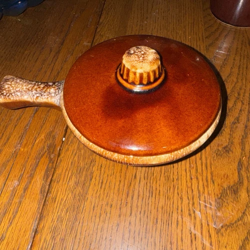 Hull Brown Drip Soup Chili Bowl Handle & Lid Stoneware Pottery Oven proof USA