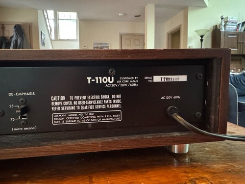 Luxman T110U vintage stereo tuner. Working, Great Condition Considering Age.
