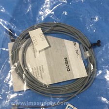 NEW FESTO 551374 SMT-10M-PS-24V-E-2,5-Q-OE Proximity Sensor