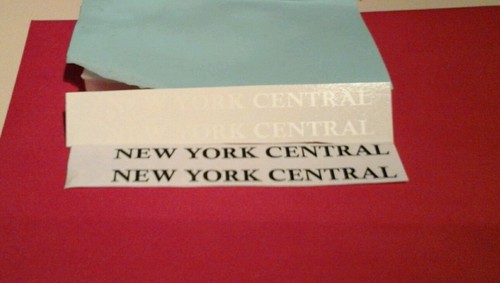 LIONEL NYC 2689-2666W SLOPED BACK TENDER WHITE LETTER WATER DECALS 2/SET LOOK! - Picture 2 of 3
