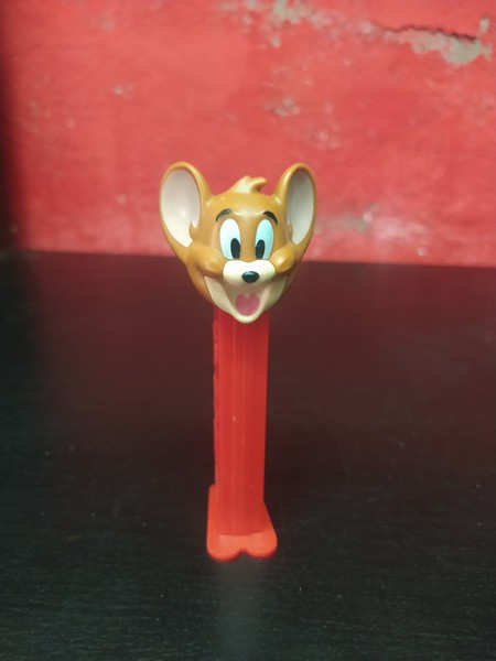 PEZ DISPENSER - TOM AND JERRY - MOUSE