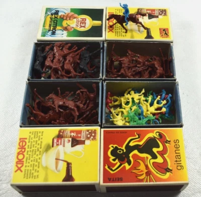 42 CHEVAUX ET 28 PERSONNAGES COWBOYS PLASTIQUE ANCIENS AIRFIX ATLANTIC - Photo 1/3