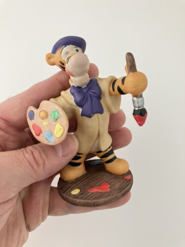 RARE Disney Tigger Artist Painter Winnie The Pooh Works Figurine Beret - Picture 3 of 12