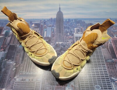 Nike ISPA Sense Flyknit Sesame/Desert Ochre Mens Size 13 CW3203 200 New 