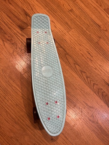 Découvrez la marque des Skateboards Penny 2023