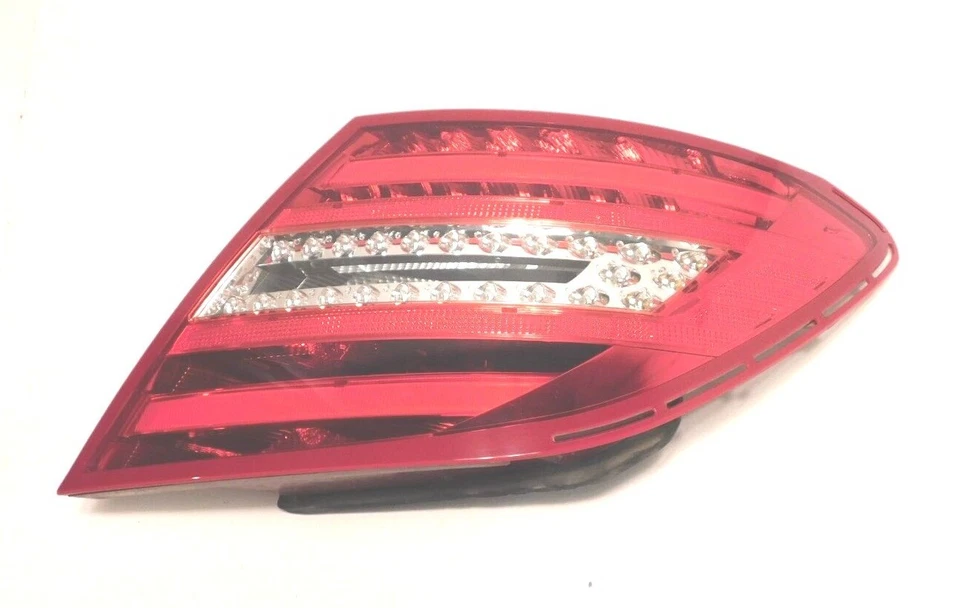 Luz trasera derecha para pasajero Mercedes Benz C250 C350 Coupe 2013-2015 LED OEM 13-15 Foto 3 de 4