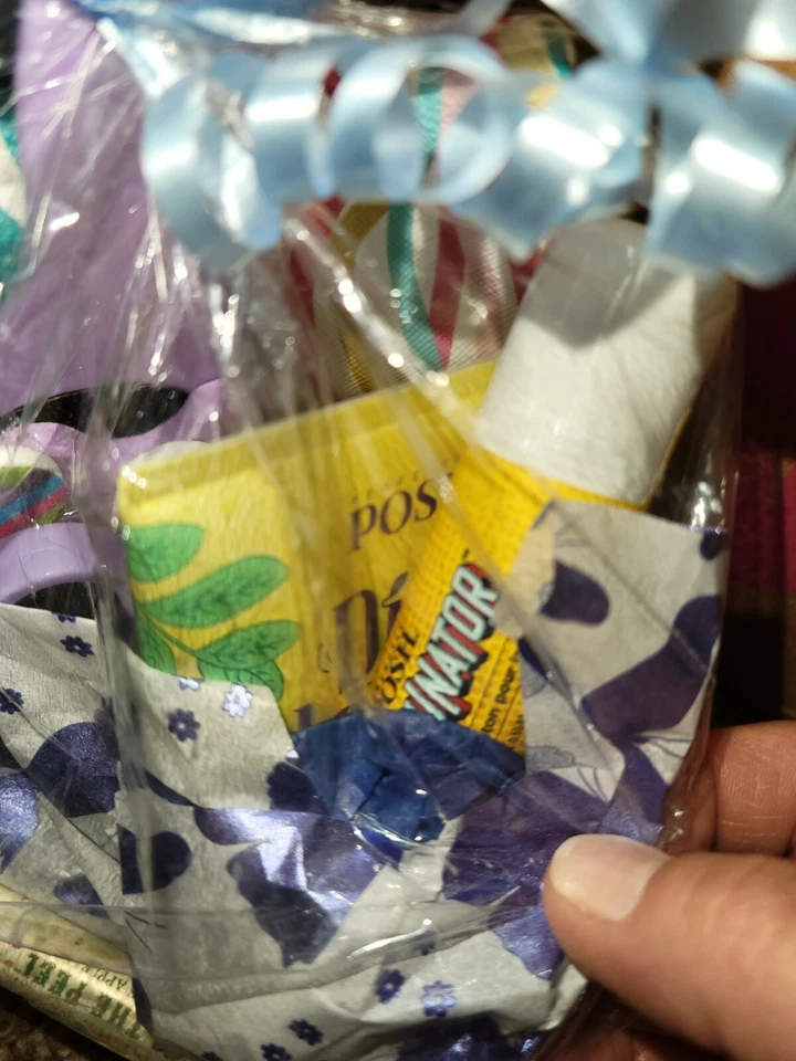 Crema de manos Posh Dist' Herbed The Immunator Skin Stick producto exclusivo bolsa de regalo Foto 3 de 4