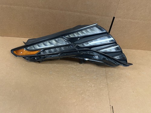 OEM 2022 2023 2024 HYUNDAI TUCSON LED DAYTIME RUNNING LIGHT / SIGNAL RIGHT NICE!