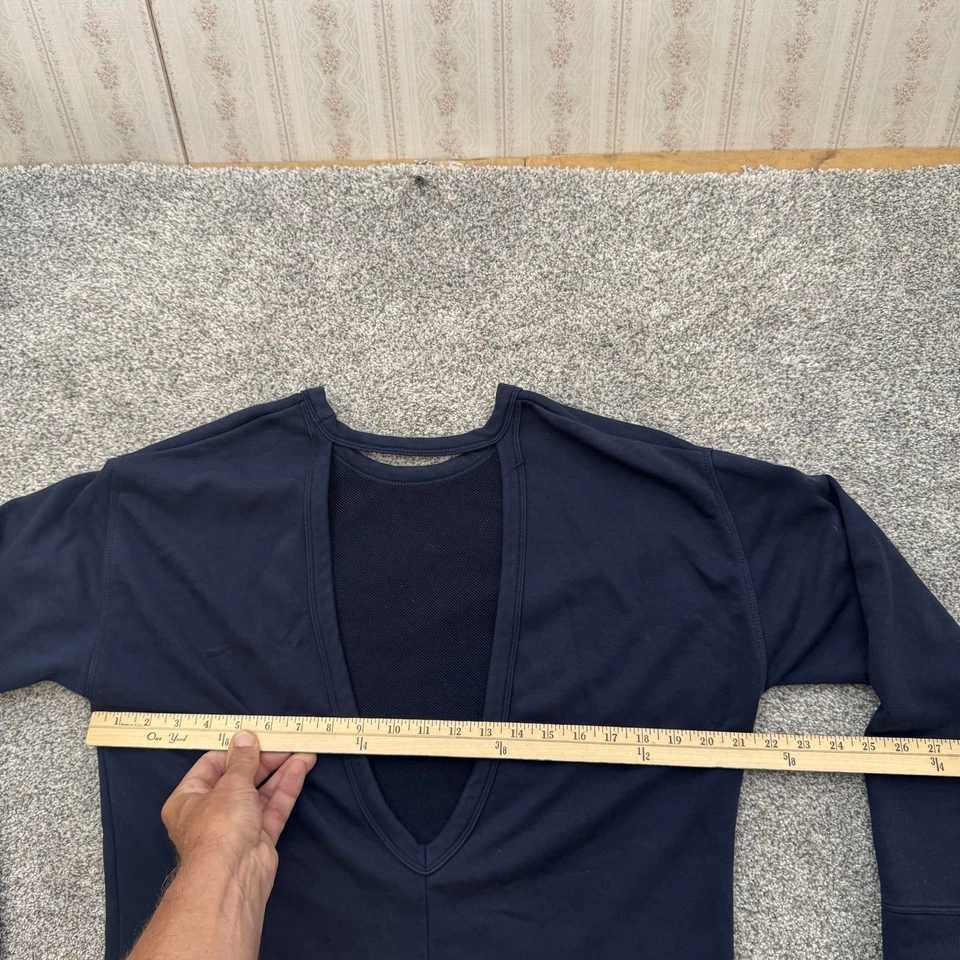 Nike Sudadera Mujer Pequeña Cuello Redondo Pullover Versa Espalda Abierta 938901-451 Foto 3 de 4