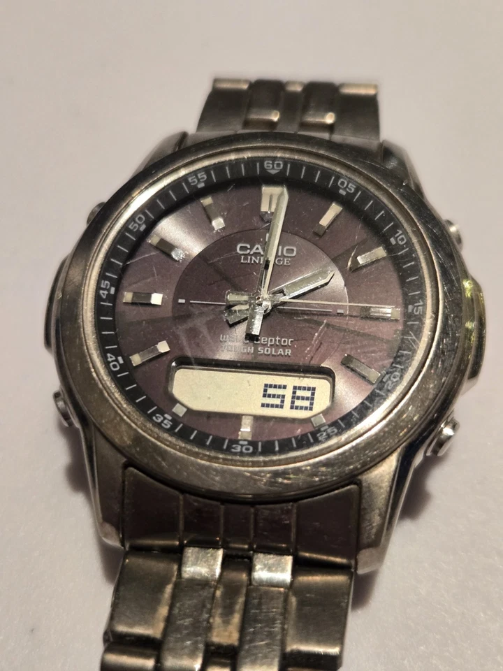 Reloj Casio Lineage LCW-100T Titanio Onda Solar Resistente Ceptor - Piezas/Reparación Foto 4 de 4