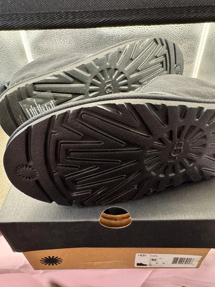 Neumel masculino UGG tamanho 10 - Imagem 4 de 4