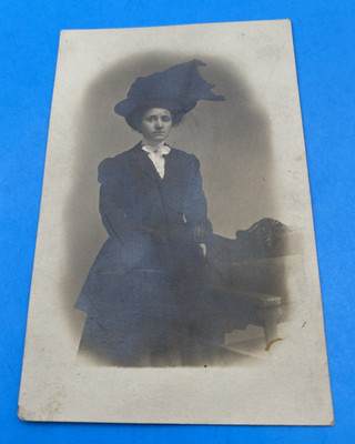RPPC Edwardian Woman Portrait, F.E. Allen Studio Williamsport, PA, Artura c1910s