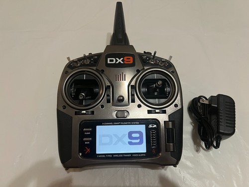 Spektrum DX9  9 Channel Transmitter SPMR9900 Mode 2 lightly used